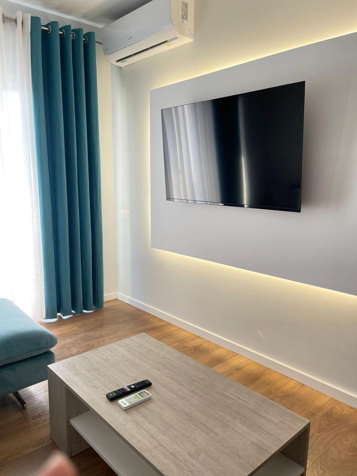 Jur Apartment ドゥラス エクステリア 写真