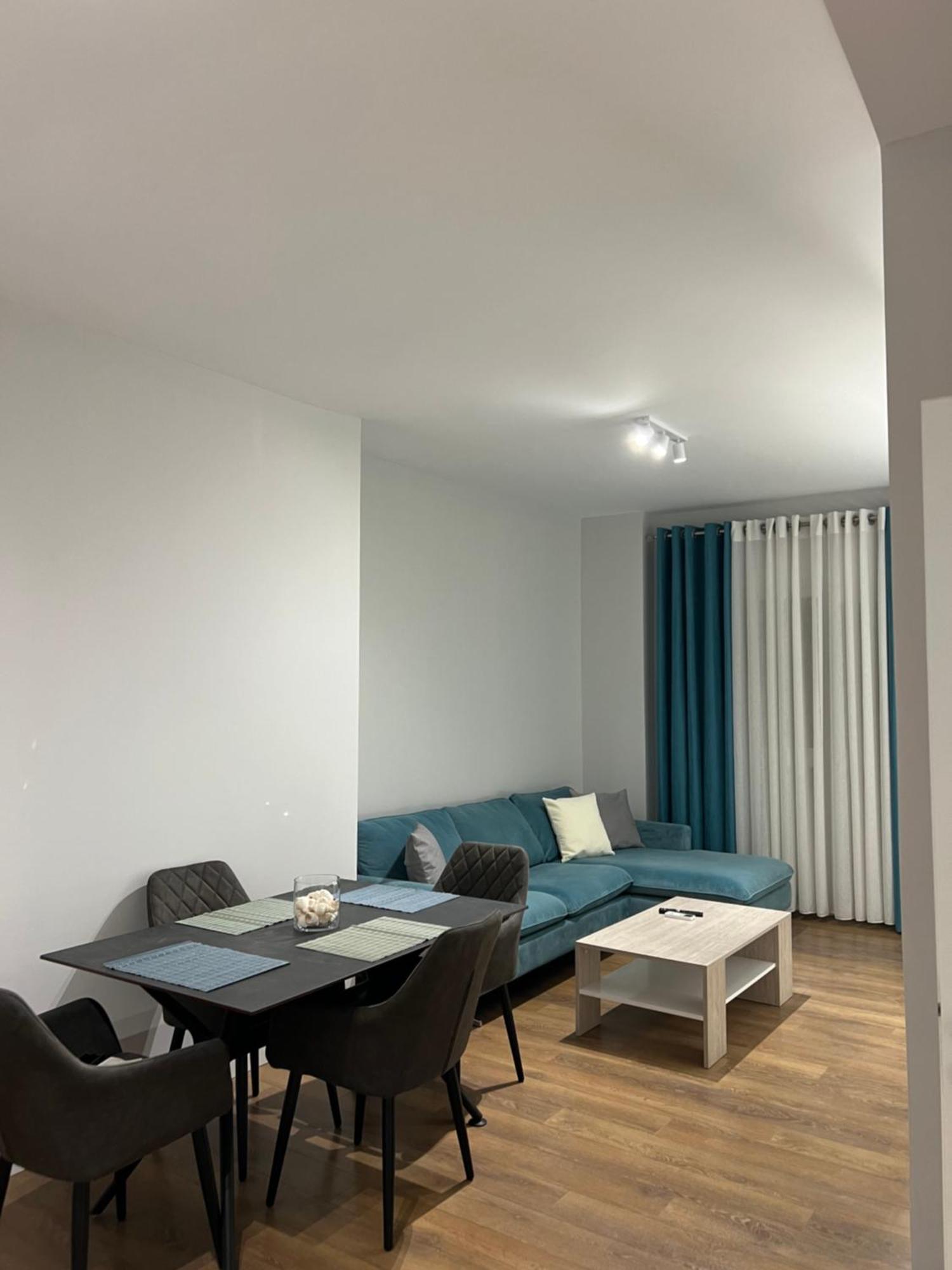 Jur Apartment ドゥラス エクステリア 写真